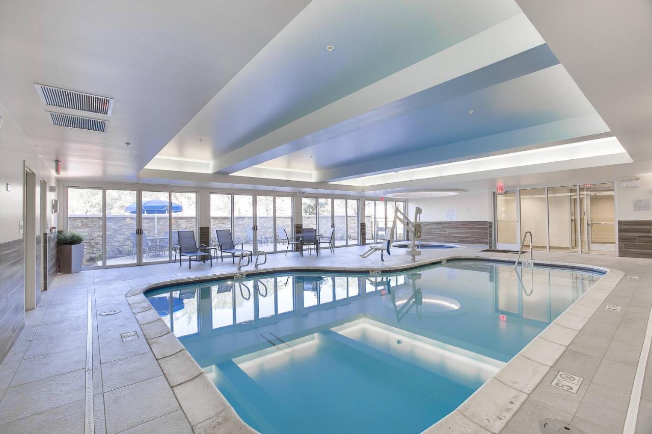 Fairfield Inn & Suites By Marriott Wichita East Экстерьер фото
